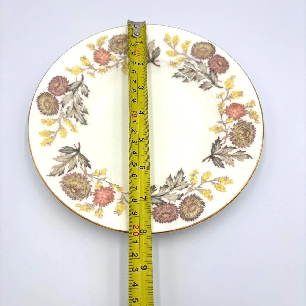 Vintage Wedgewood Bone China Lichfield Pattern 8